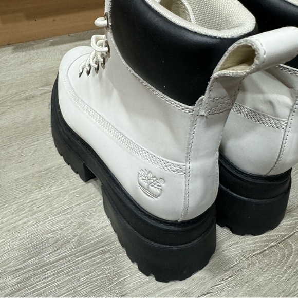 Timberland SKY 6 Inch Lace Up Platform Boots White Nubuck Size 7 Leather - Picture 3 of 6